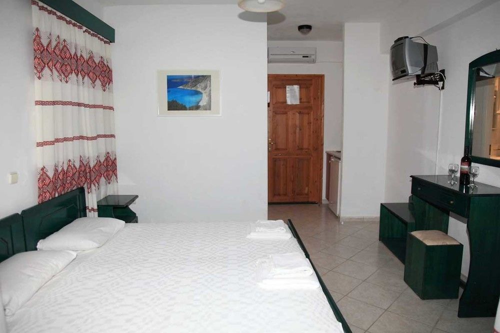 Aparthotel La Casa Di Nonna Anna Nikiana Exteriér fotografie